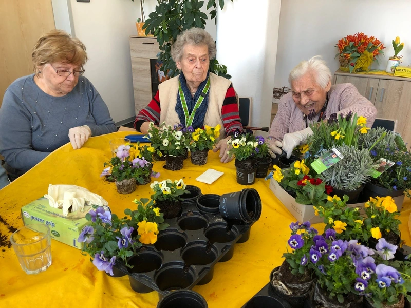 care & mehr Häusliche Krankenpflege – Bild 3