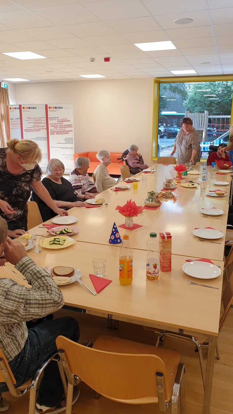 Elfi Pflegeteam – Bild 1