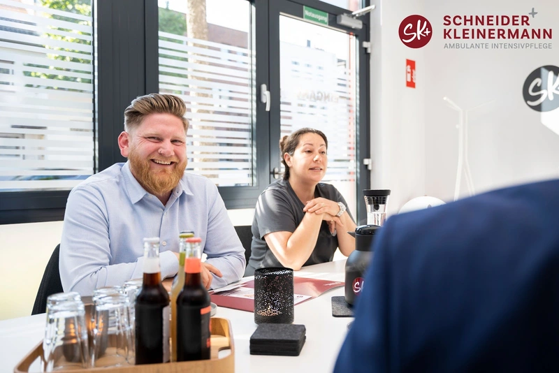 Schneider & Kleinermann Intensivpflege – Bild 3