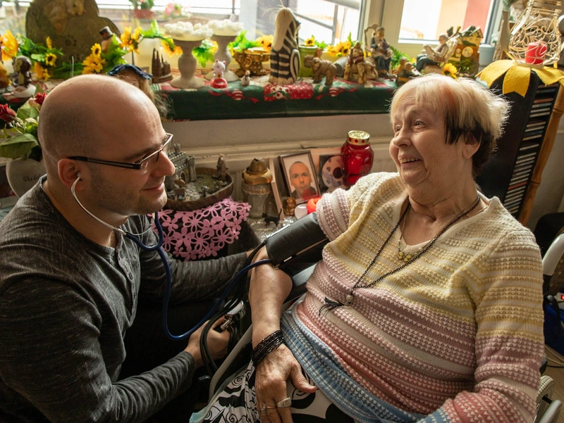 Pflegestation Sanitas – Bild 1