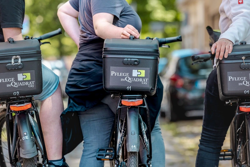 Pflege im Quadrat City – Bild 5