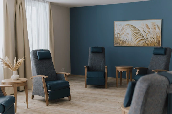 aiutanda Pflegebienen Bautzen – Bild 1