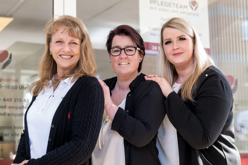 Pflegeteam mit Herz und Empathie – Bild 1