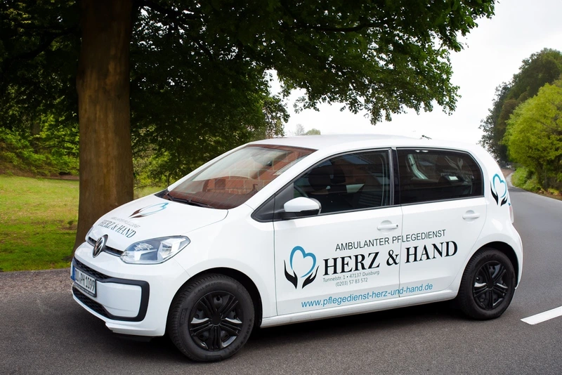 Pflegedienst Herz und Hand – Bild 1