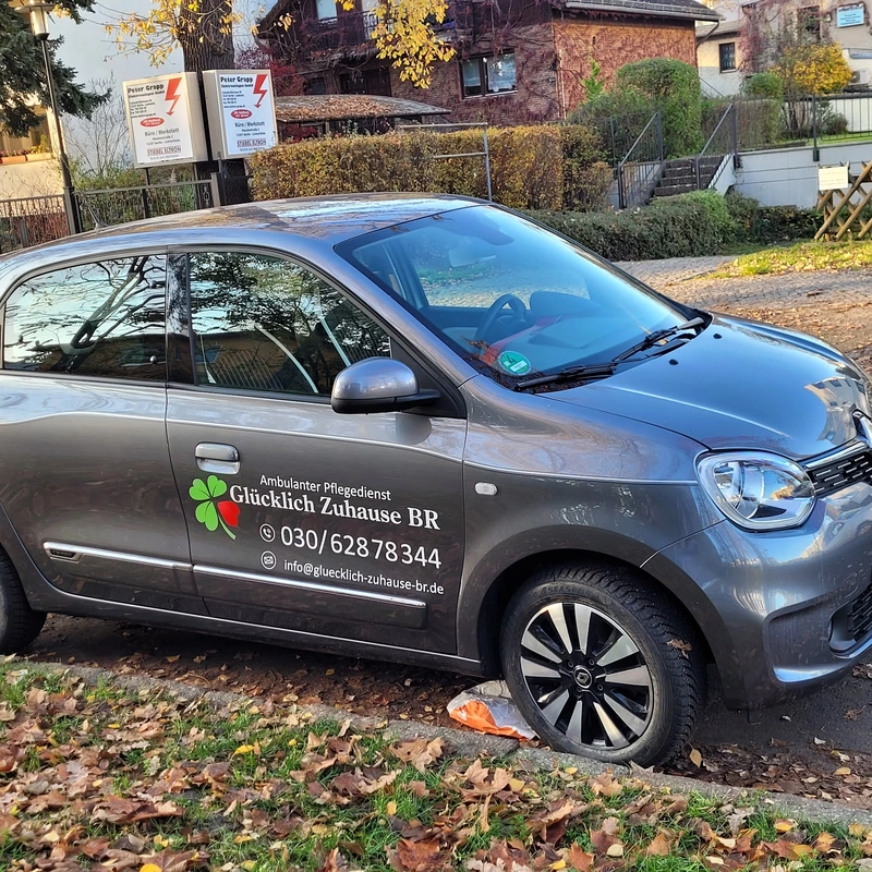 Glücklich Zuhause – Bild 1