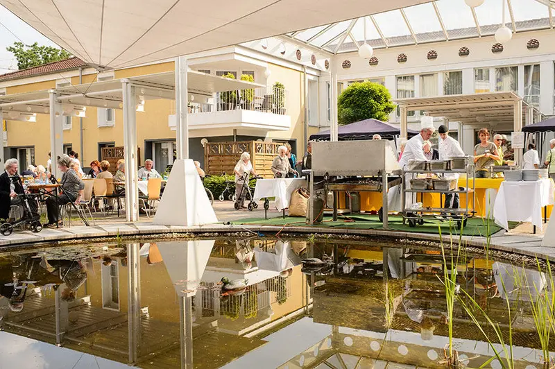 KWA Pflegedienst Stift Urbana im Stadtgarten – Bild 1