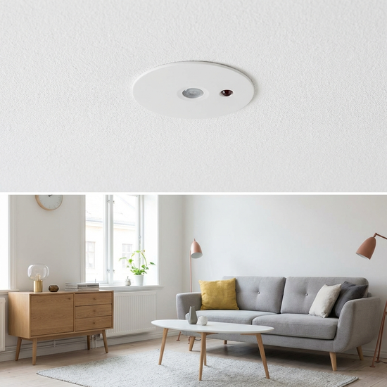 Diskreter Sturzsensor an einer weißen Zimmerdecke