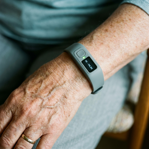 Hausnotruf vergleichen