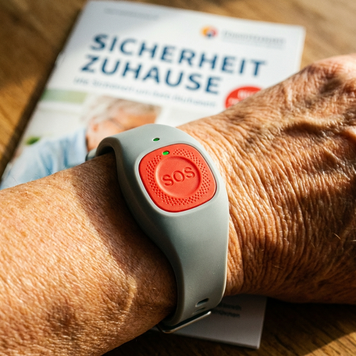 Hausnotruf vergleichen